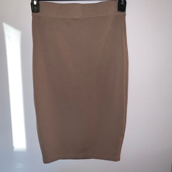 Revamped | Mid-Waist Tan Pencil Skirt - Picture 7 of 8